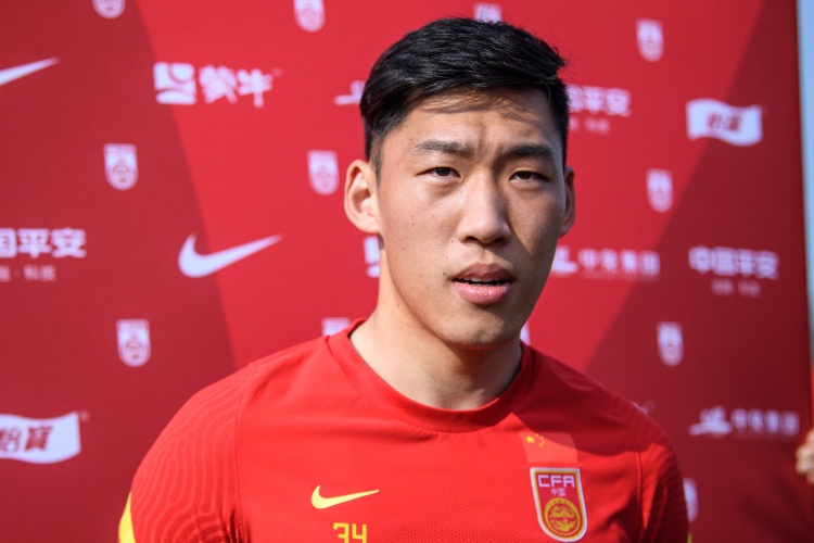  北青體育：朱辰杰是否以“面具人”形象出戰(zhàn)18強(qiáng)賽，仍需多方溝通