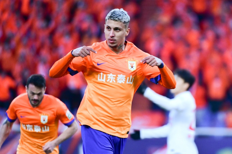  克雷桑：今天我們有理由慶祝，五外援對提升勝率會有非常大的幫助