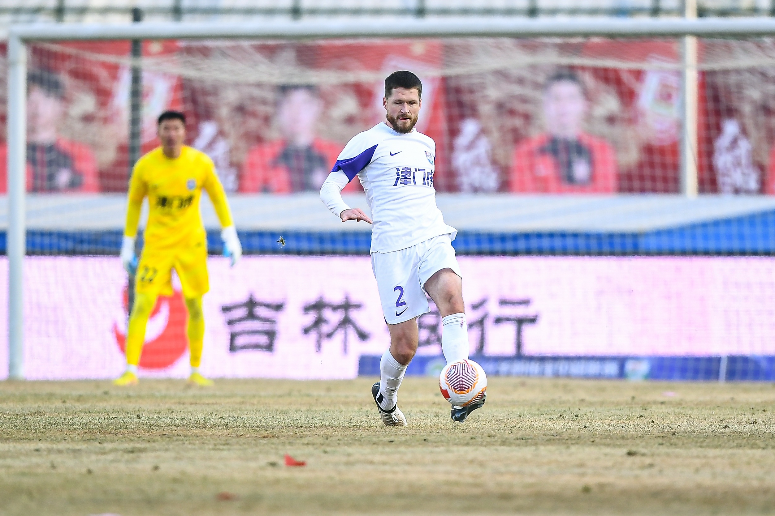  津門虎舊將亞冠對(duì)決格蘭特勝出，津媒：他離開(kāi)津門虎因存?zhèn)‰[患