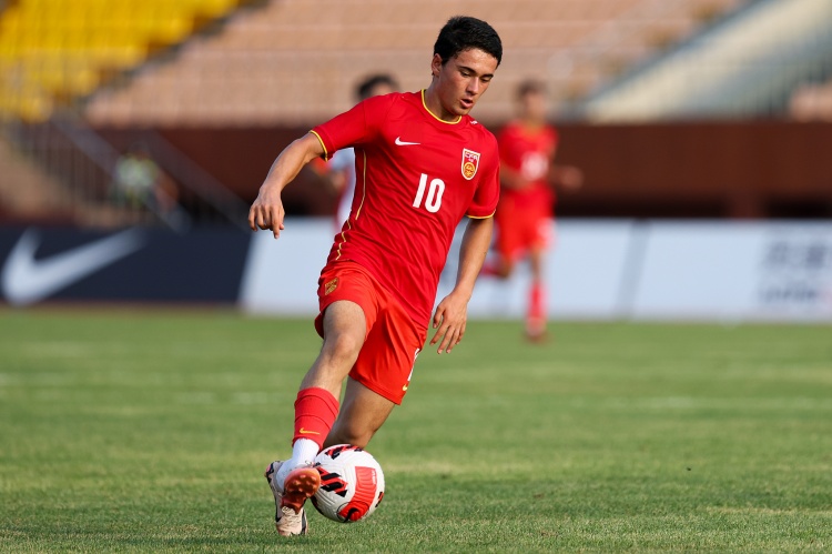  足球報：U17國足集結(jié)開訓(xùn)，將與07年齡段精英隊(duì)進(jìn)行兩場熱身賽