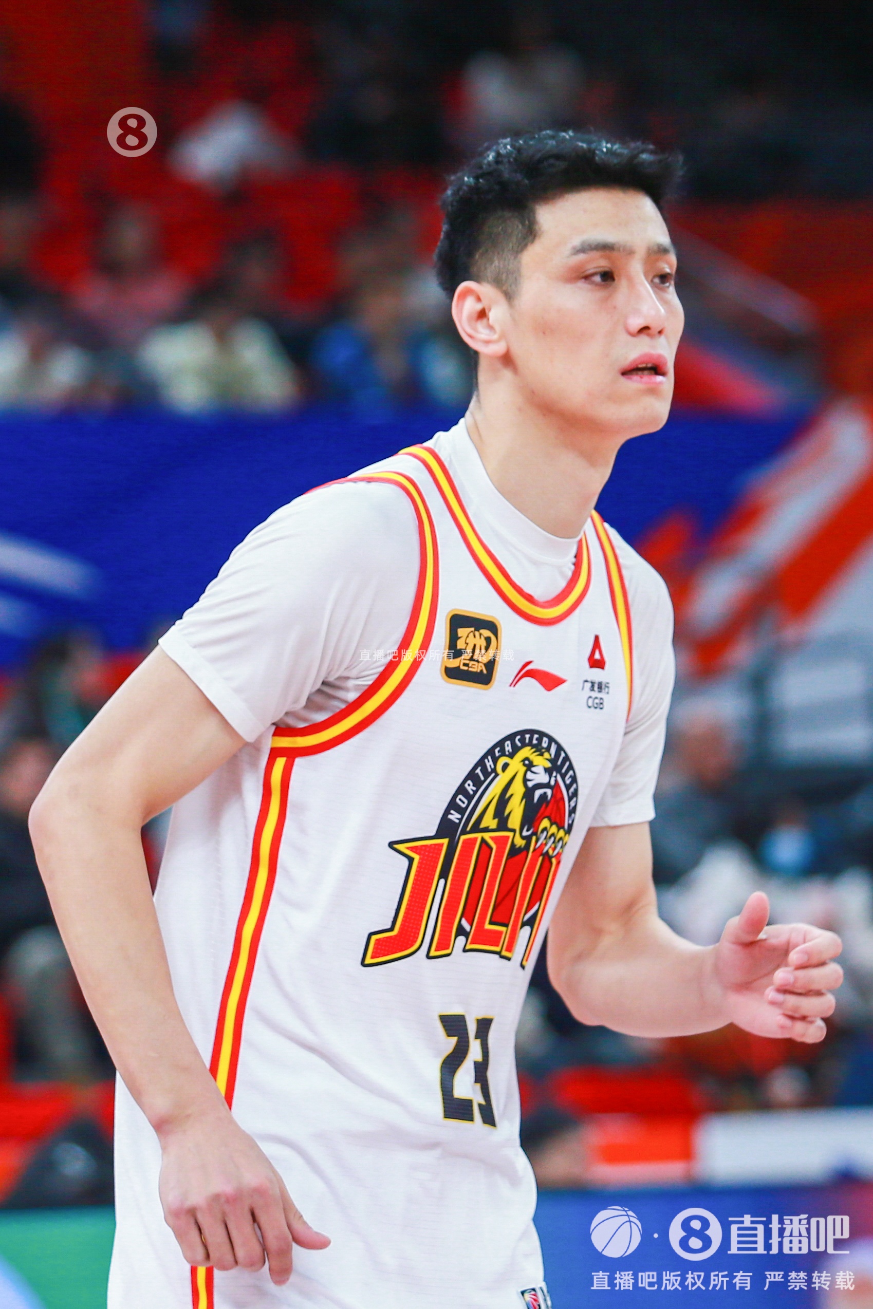  亮眼發(fā)揮！欒利程替補27分鐘 投籃&罰球皆6中6貢獻20分2板2助