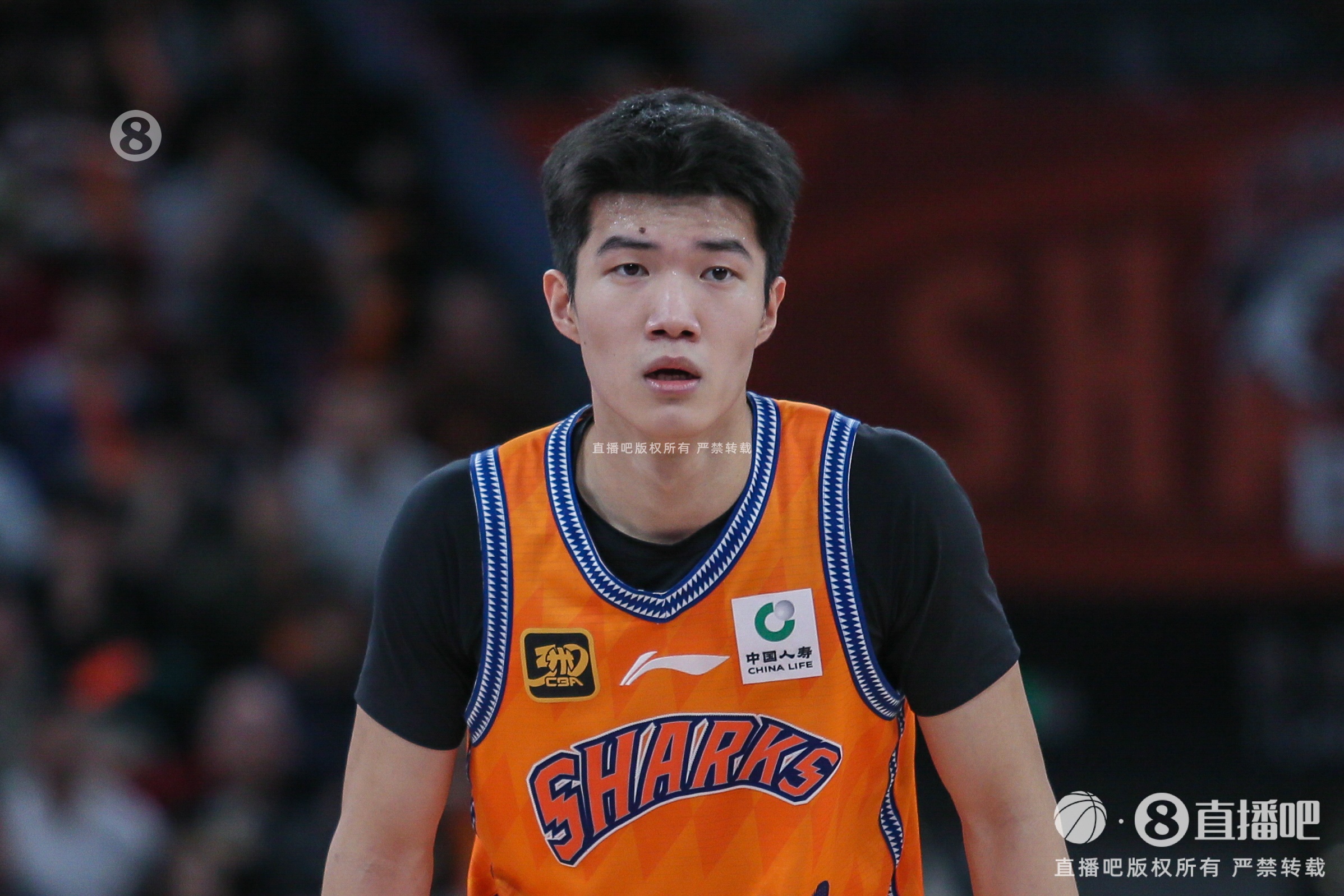  敢打敢拼！偰李永煒半場3投2中拿到5分2助0失誤 正負值達+12